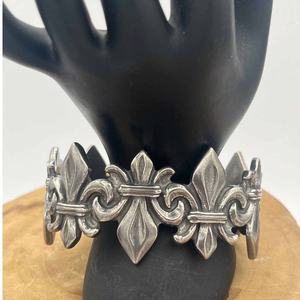 Vintage Salisbury Pewter Fleur-de-Lis Cuff Bracelet Gothic Biker‎ Made in USA